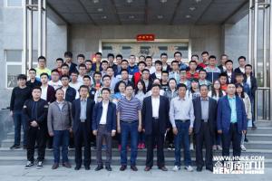 太原科技大學(xué)師生考察團(tuán)蒞臨我公司參觀學(xué)習(xí)