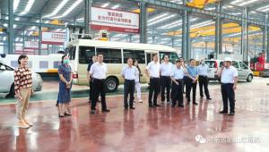 河南省政協副主席龔立群一行蒞臨河南礦山智能制造產業園調研